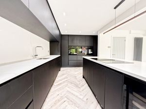 Photo 13- click for photo gallery